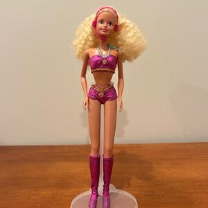 Vintage hasbro Sindy doll